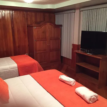 Mirador De Bellavista Riobamba Bed & Breakfast Exterior photo